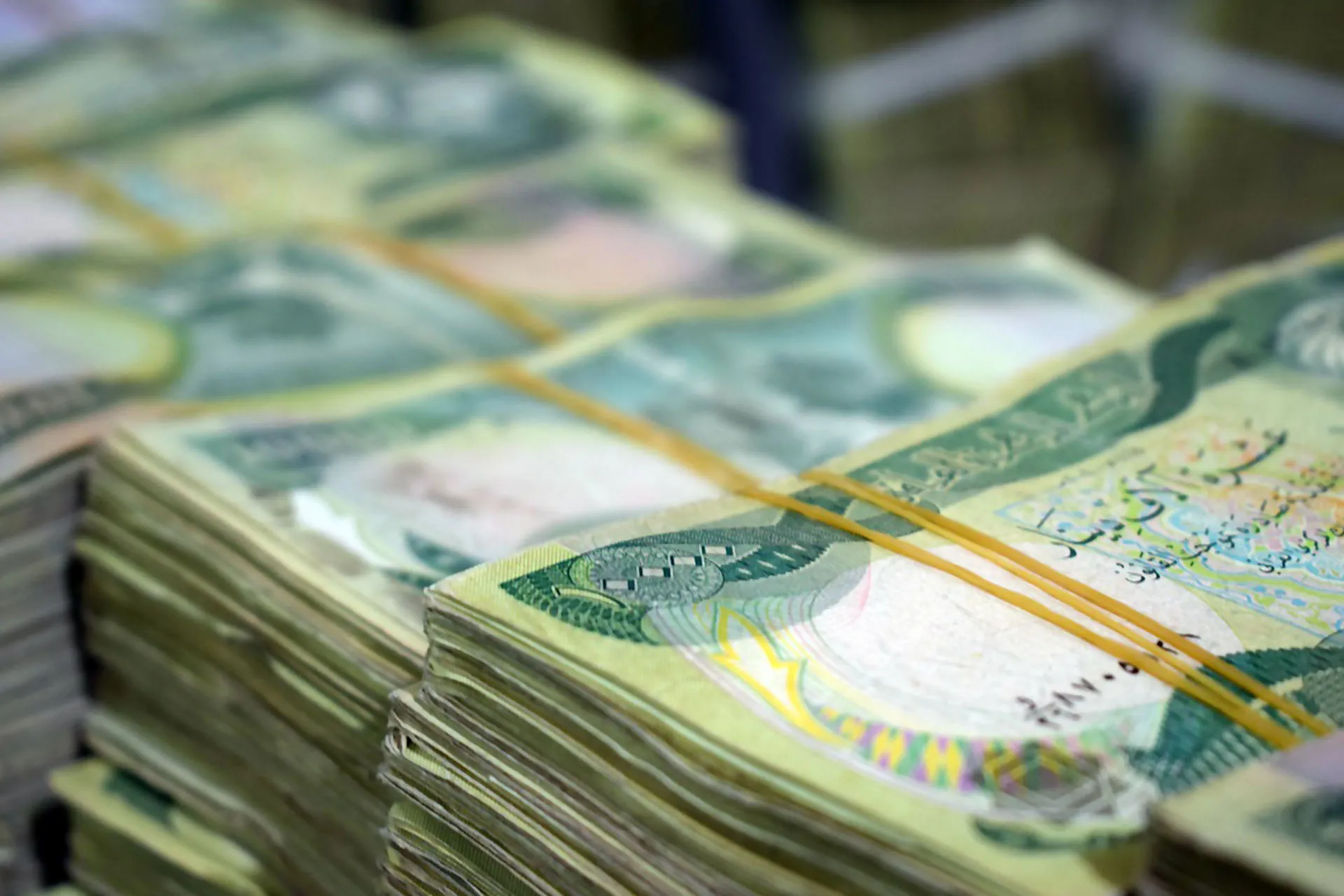 ديوان الرقابة المالية: حجم الأثر المالي للديون المتعثرة يصل إلى 14 ترليون دينار